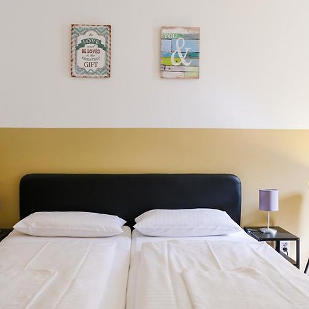 Hammerbrook Hostel Hamburg-Harburg Buitenkant foto